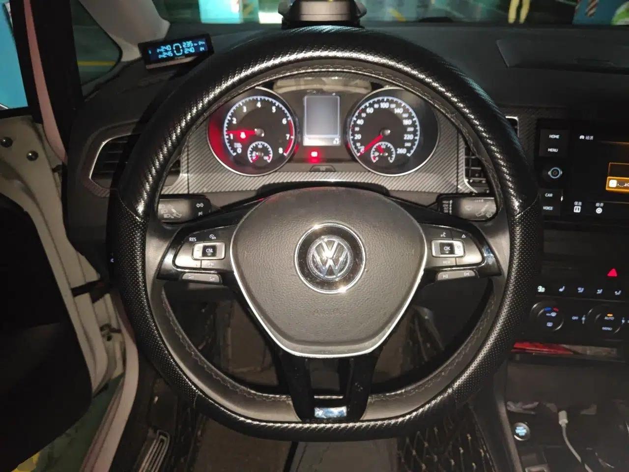 Volkswagen Golf Sportsvan 2018 280TSI Automatic Flagship Model — миниатюра 10