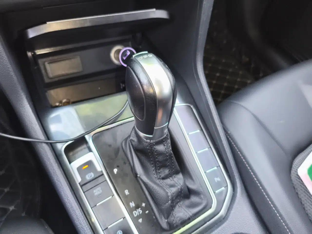Volkswagen Golf Sportsvan 2018 230TSI Automatic Trend Edition — миниатюра 14