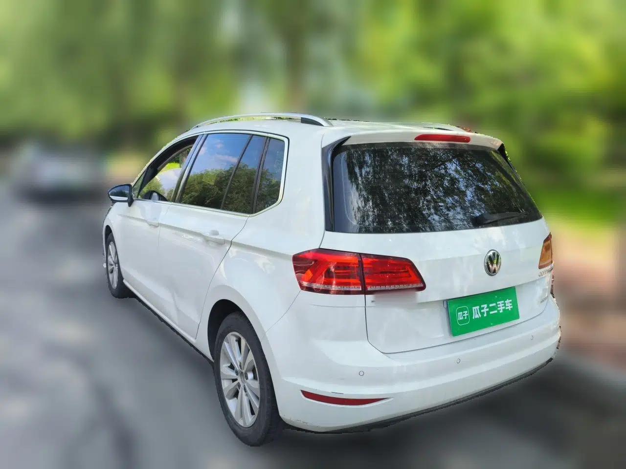 Volkswagen Golf Sportsvan 2018 230TSI Automatic Trend Edition — миниатюра 4