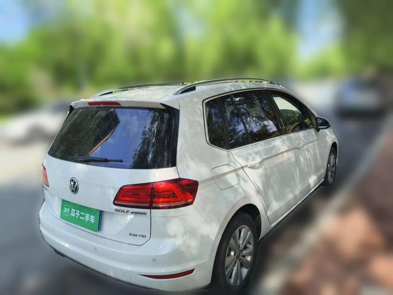 Volkswagen Golf Sportsvan 2018 230TSI Automatic Trend Edition — миниатюра 6
