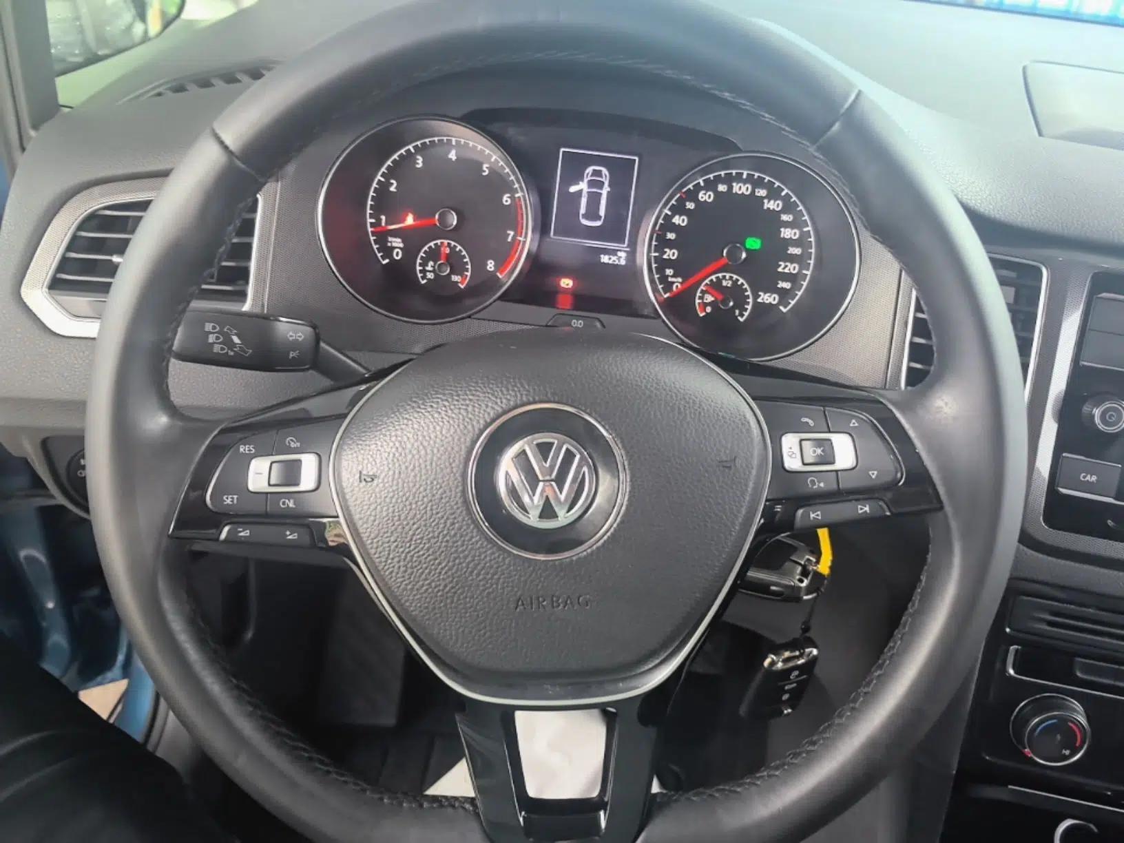Volkswagen Golf Sportsvan 2018 230TSI Automatic Trend Edition — миниатюра 13