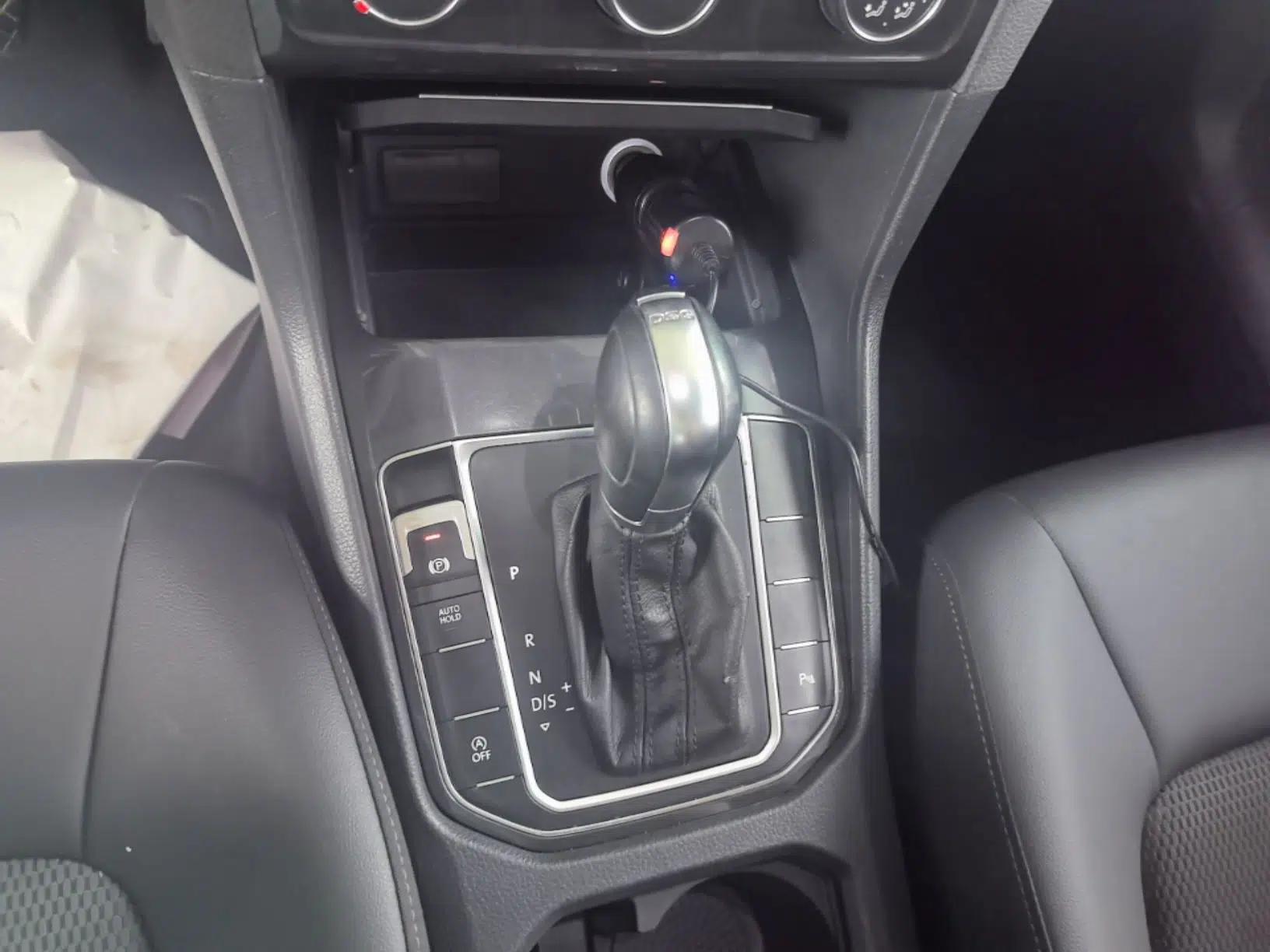 Volkswagen Golf Sportsvan 2018 230TSI Automatic Trend Edition — миниатюра 16
