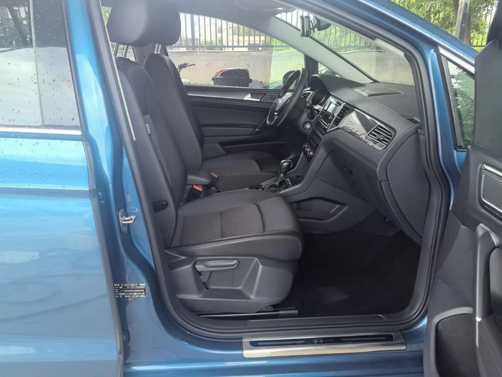 Volkswagen Golf Sportsvan 2018 230TSI Automatic Trend Edition — миниатюра 19