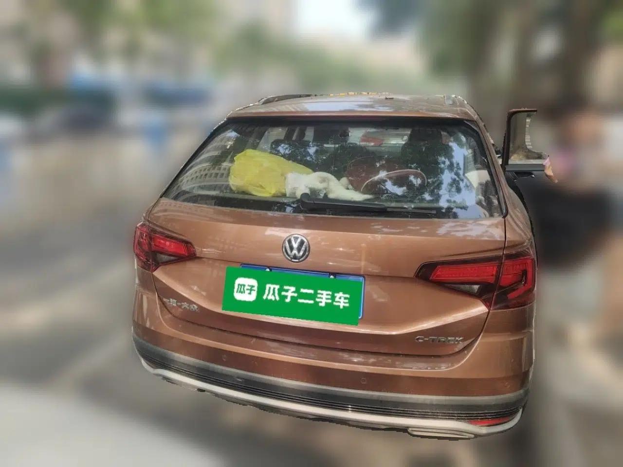Volkswagen C-TREK 2017 1.6L Automatic Comfort Model — миниатюра 5