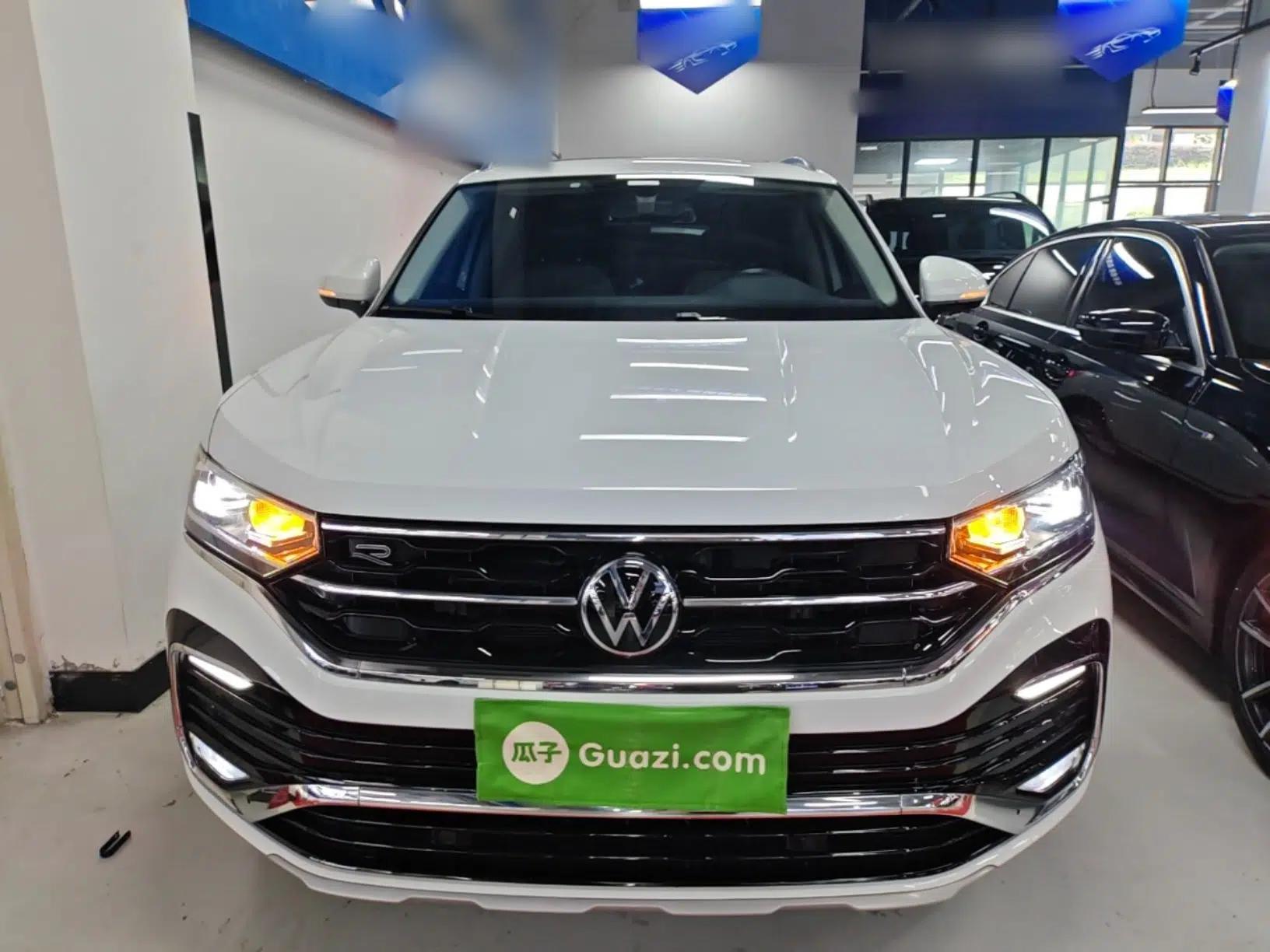 Volkswagen Tayron X 2020 330TSI Two-Wheel Drive Luxury Smart Connectivity Version — миниатюра 2
