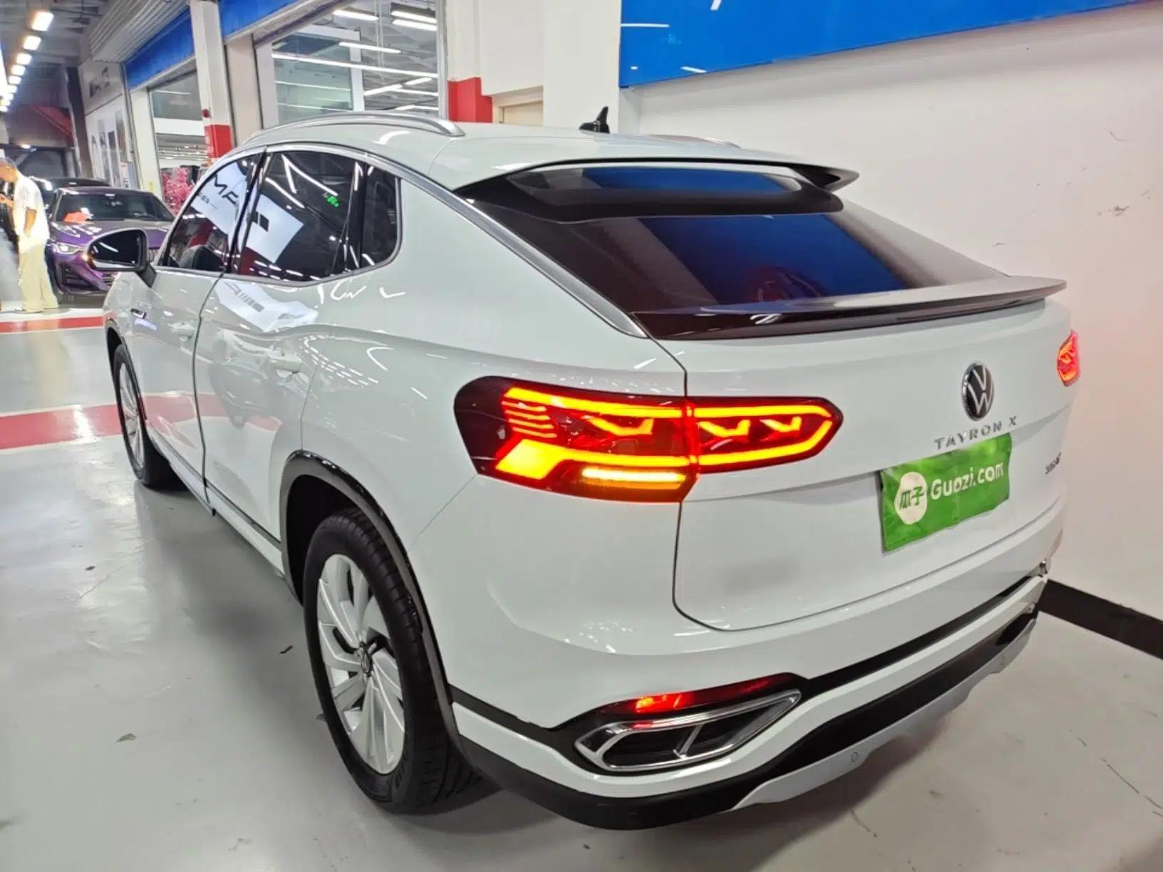 Volkswagen Tayron X 2020 330TSI Two-Wheel Drive Luxury Smart Connectivity Version — миниатюра 4