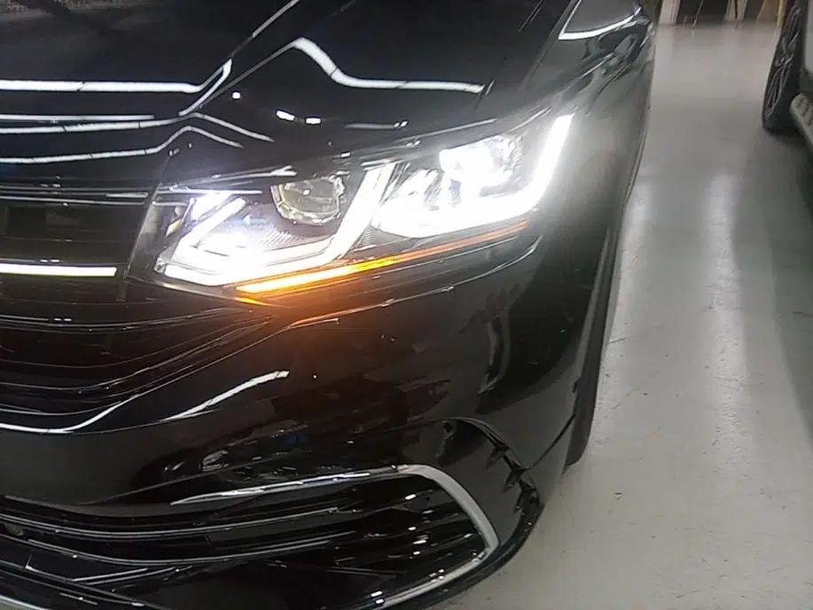 Volkswagen Tiguan X 2023 330TSI Two-Wheel-Drive Flagship Edition — миниатюра 8