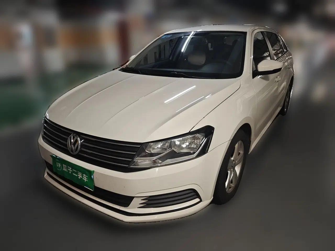 Volkswagen Gran Lavida 2017 1.6L Automatic Fashion Edition — миниатюра 1