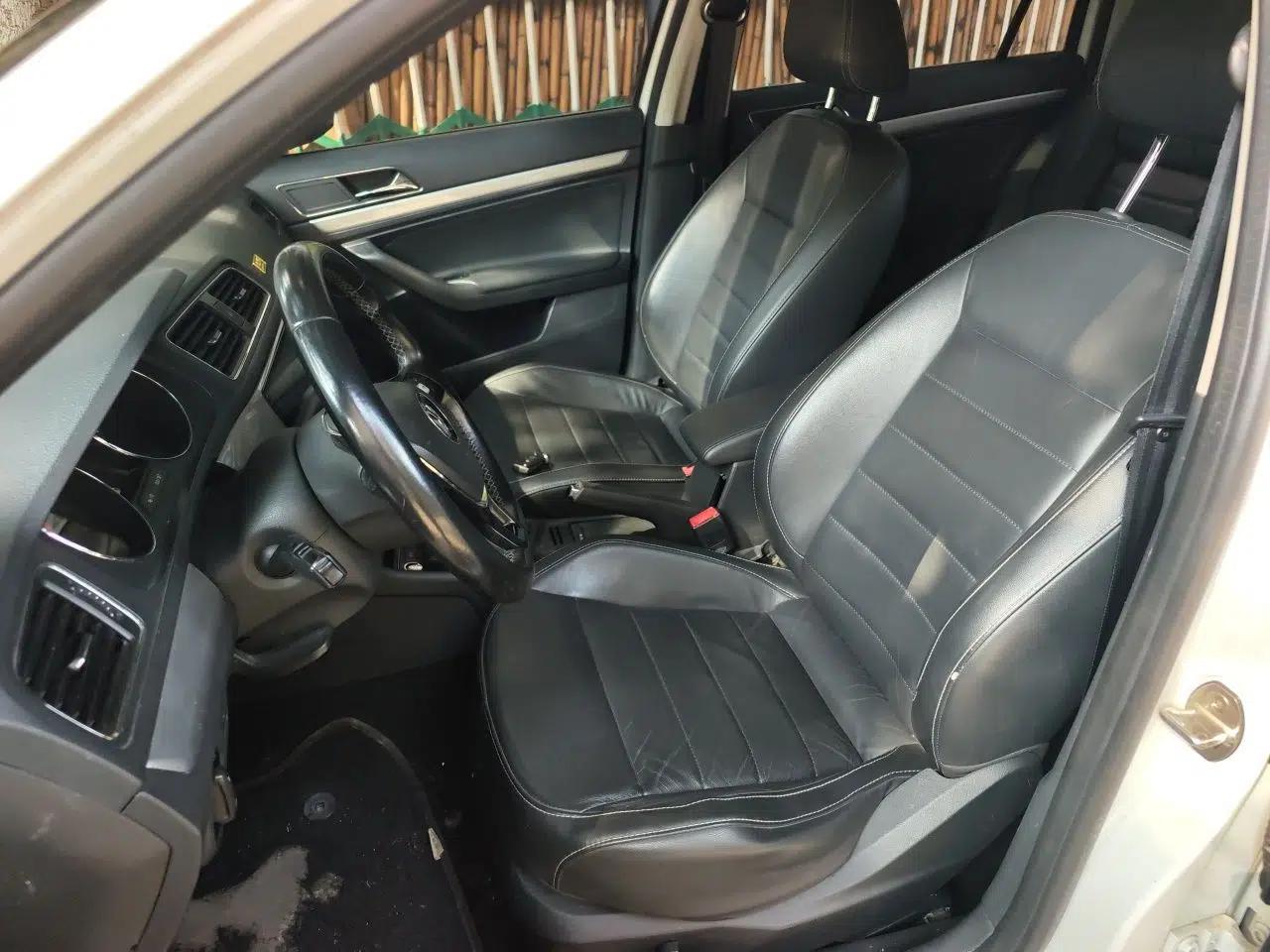 Volkswagen Gran Lavida 2017 230TSI DSG Comfort Edition — миниатюра 15