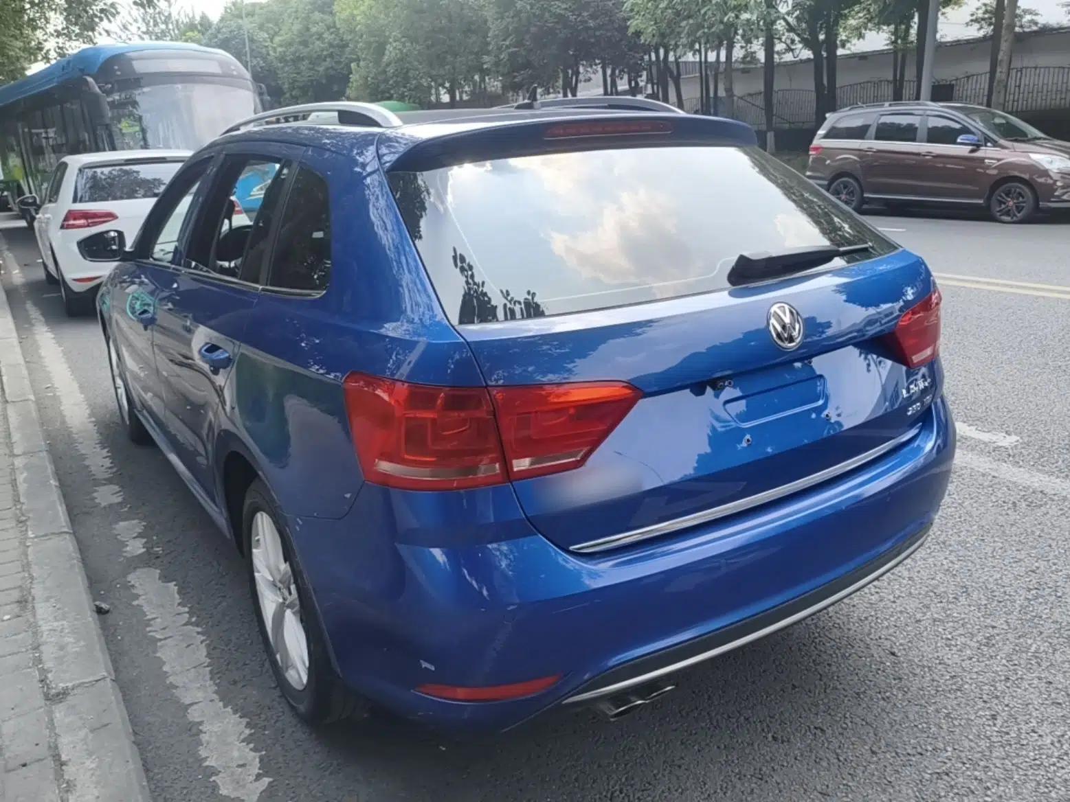 Volkswagen Gran Lavida 2015 230TSI DSG Comfort Edition — миниатюра 13