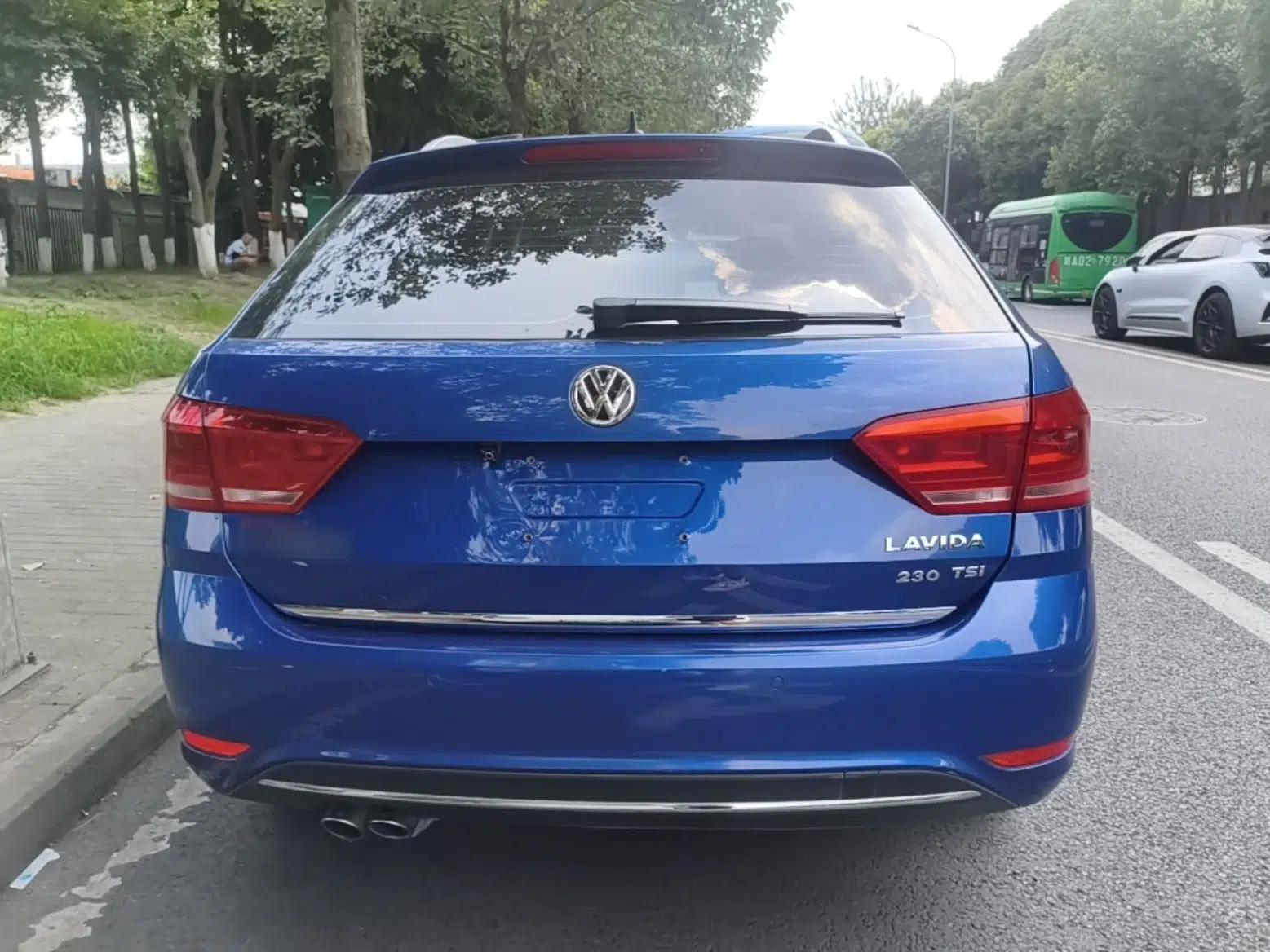 Volkswagen Gran Lavida 2015 230TSI DSG Comfort Edition — миниатюра 5