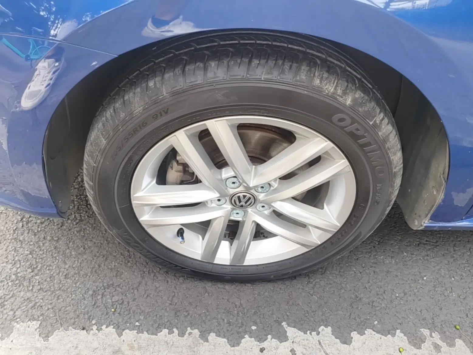Volkswagen Gran Lavida 2015 230TSI DSG Comfort Edition — миниатюра 10
