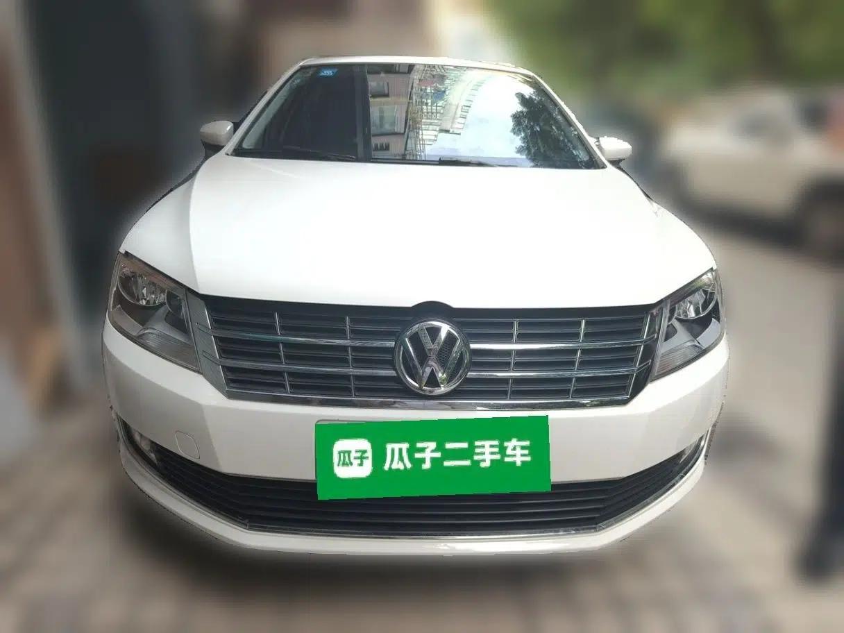 Volkswagen Gran Lavida 2015 1.6L Automatic Comfort Edition — миниатюра 2
