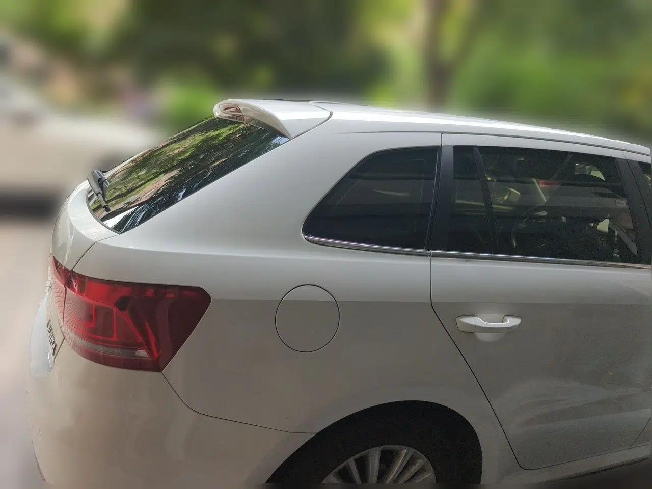 Volkswagen Gran Lavida 2015 1.6L Automatic Comfort Edition — миниатюра 4