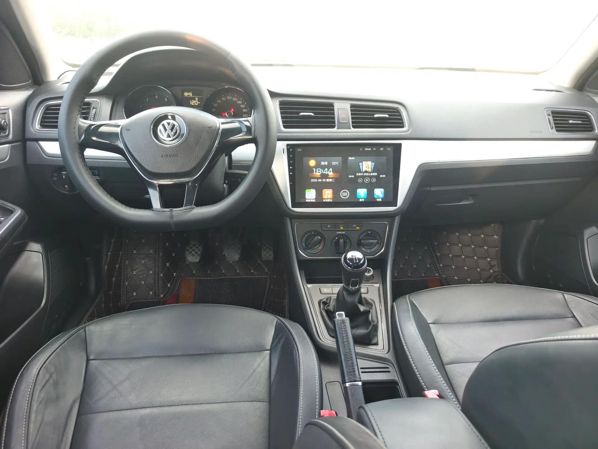 Volkswagen Gran Lavida 2015 1.6L Manual Comfort Edition — миниатюра 25