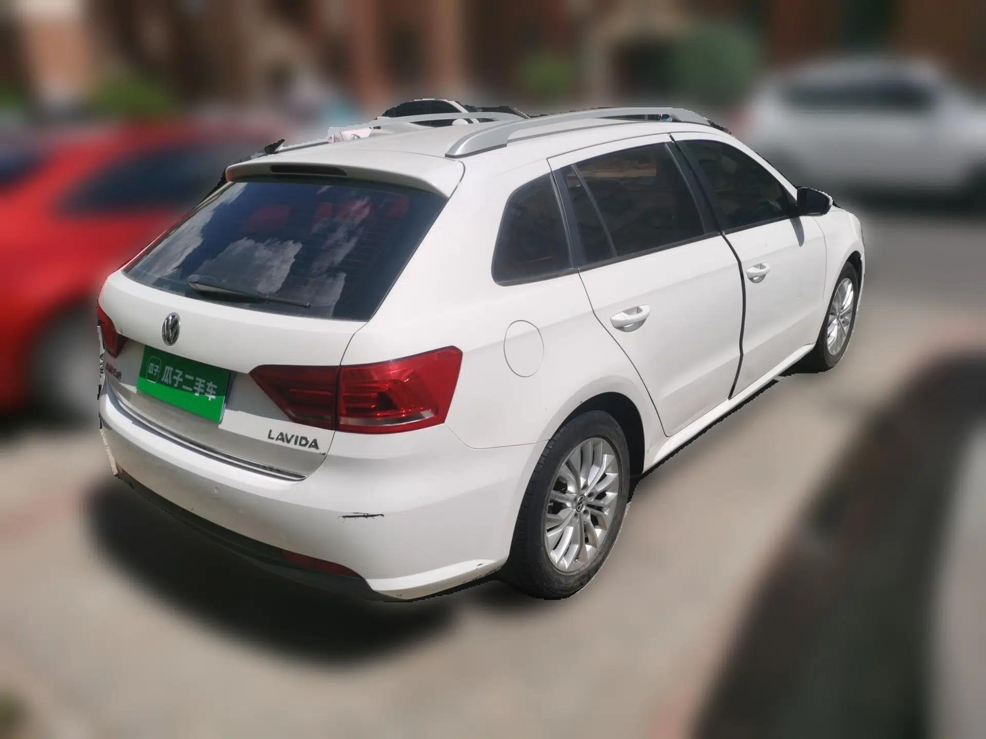 Volkswagen Gran Lavida 2014 1.6L Automatic Sport Edition — миниатюра 6