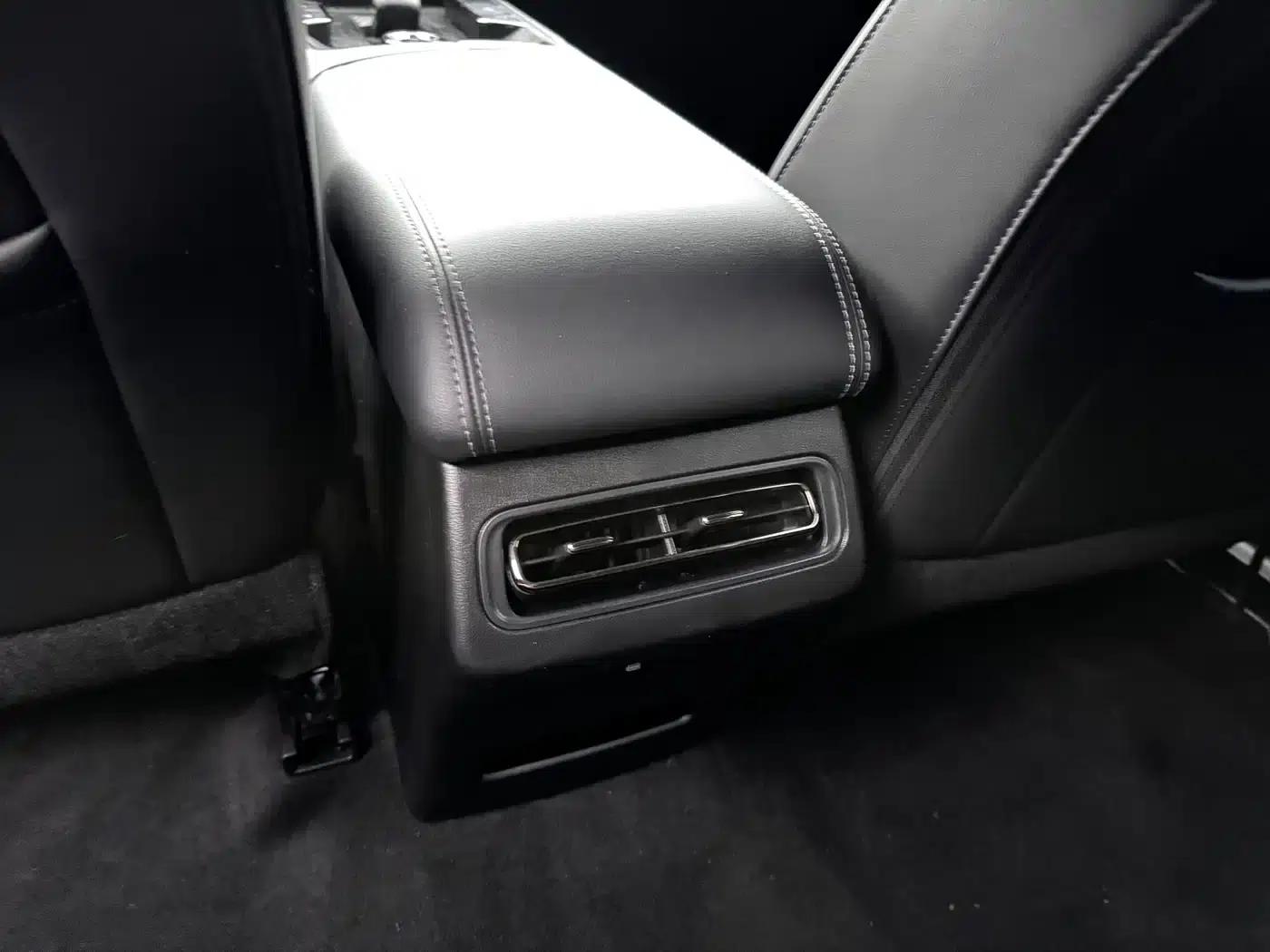 Haval Big Dog PLUS 2023 1.5T 2WD Trendy Wild Edition Plus — миниатюра 11