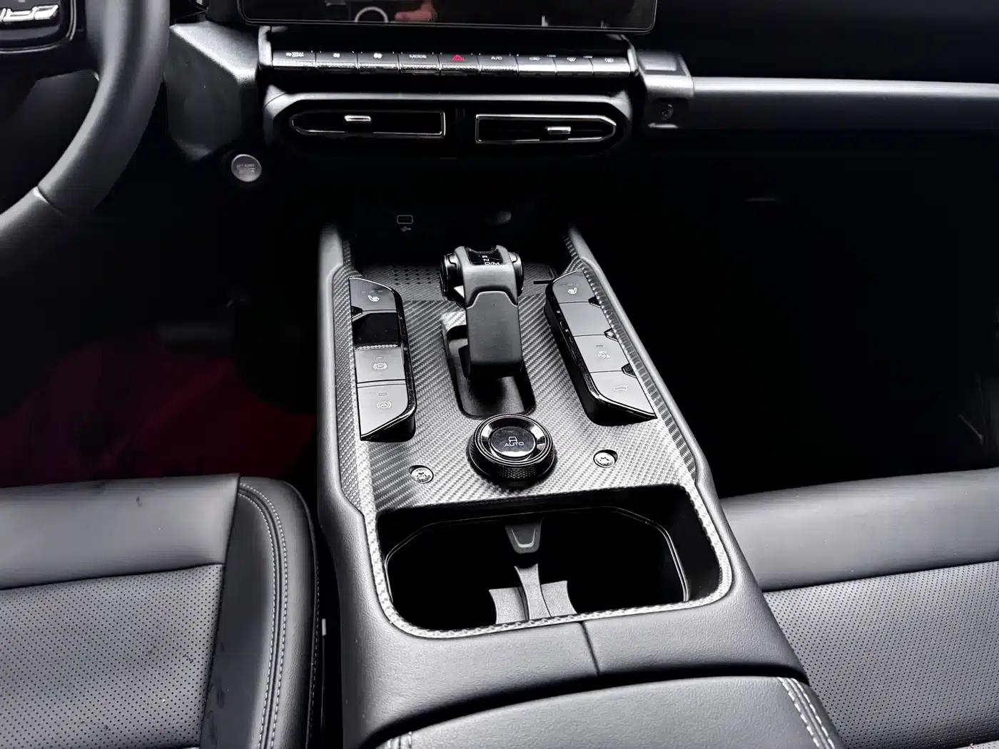 Haval Big Dog PLUS 2023 1.5T 2WD Trendy Wild Edition Plus — миниатюра 14