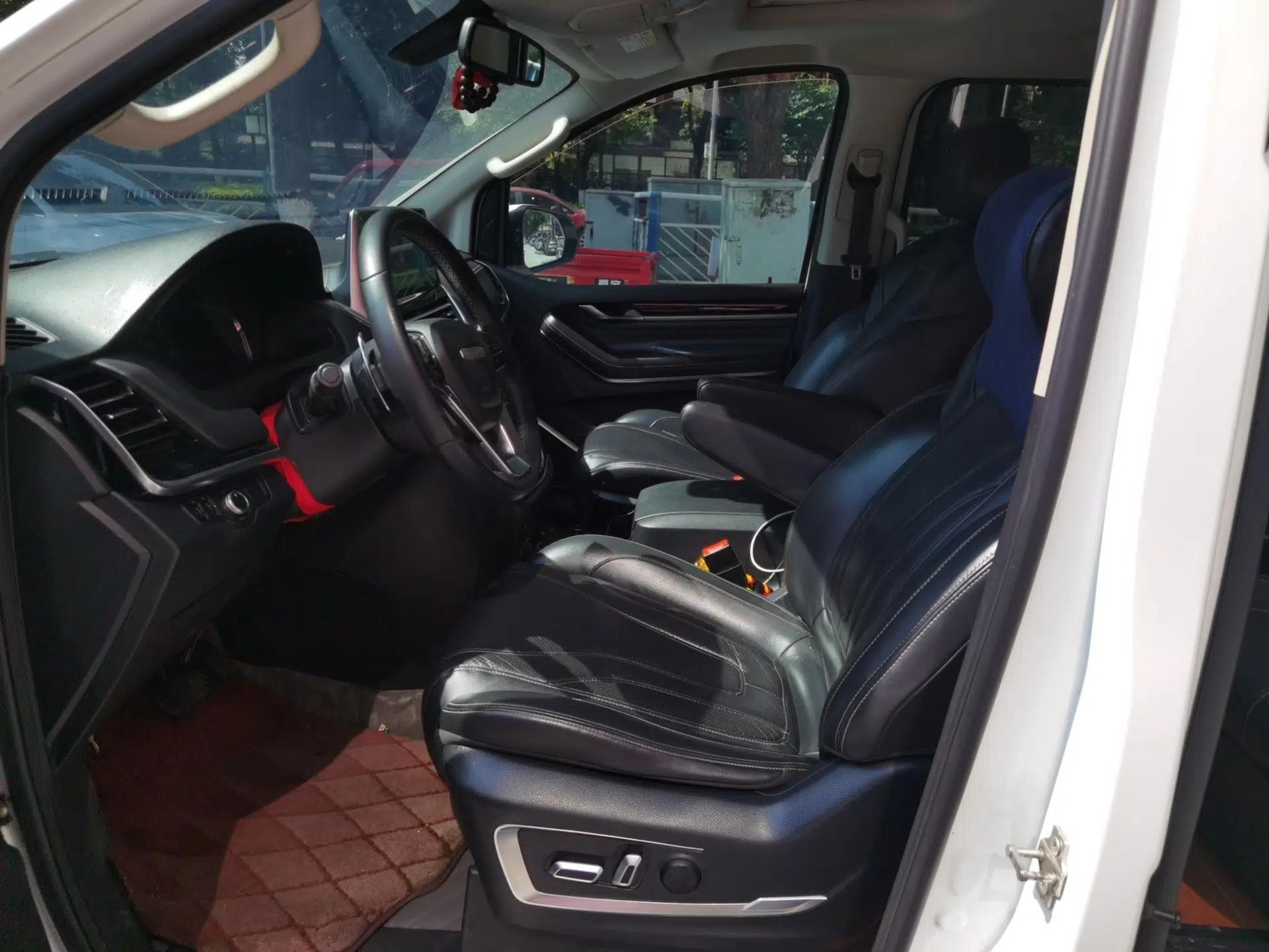 SAIC MAXUS G20 2021 PLUS 2.0T Diesel Automatic Luxury Edition — миниатюра 15
