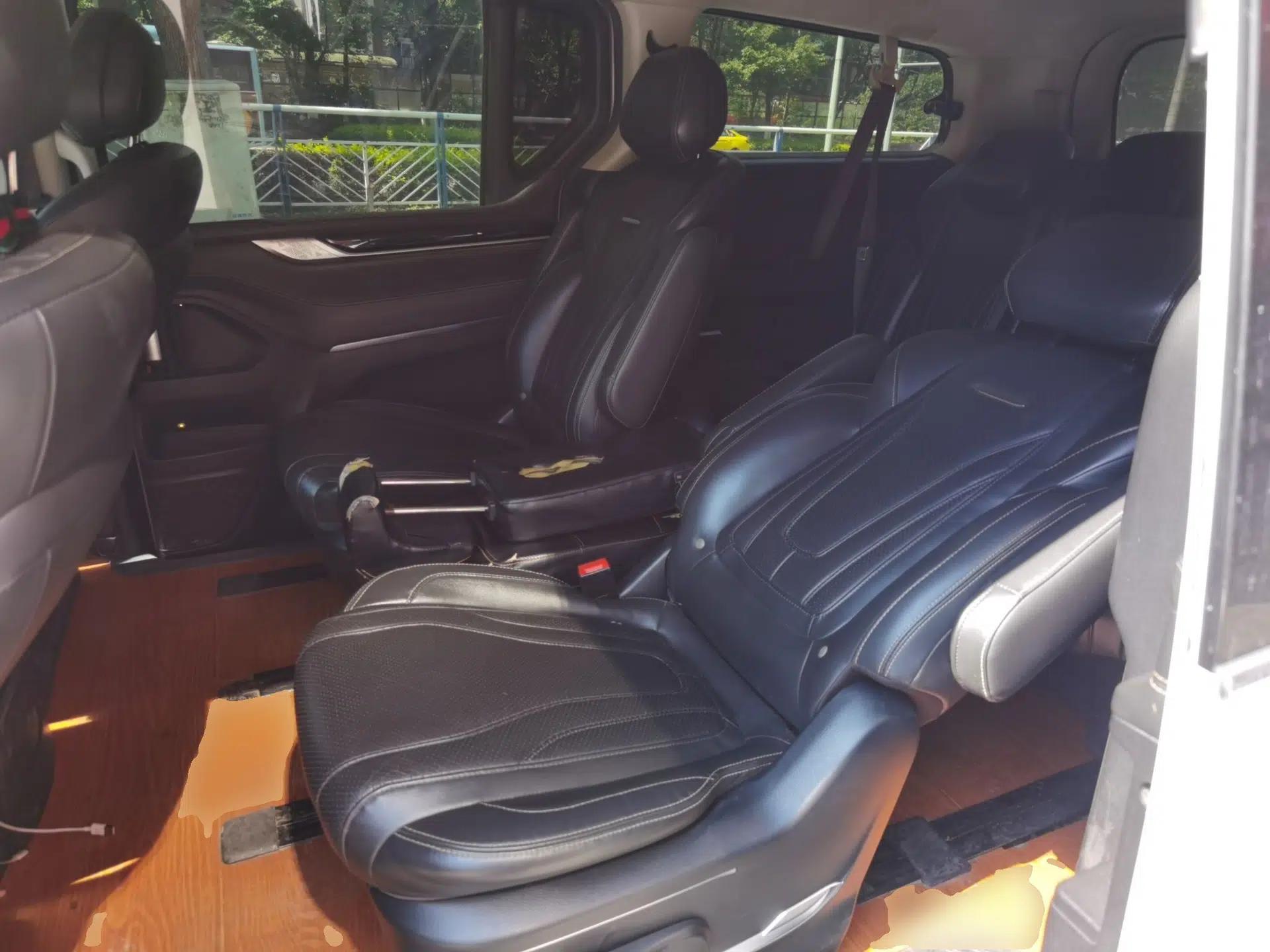 SAIC MAXUS G20 2021 PLUS 2.0T Diesel Automatic Luxury Edition — миниатюра 17