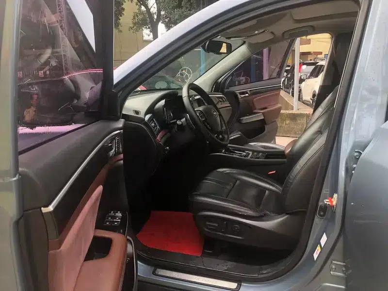 Trumpchi GS8 2017 320T 2WD Luxury Intelligent Connected Edition 7-Seater — миниатюра 14
