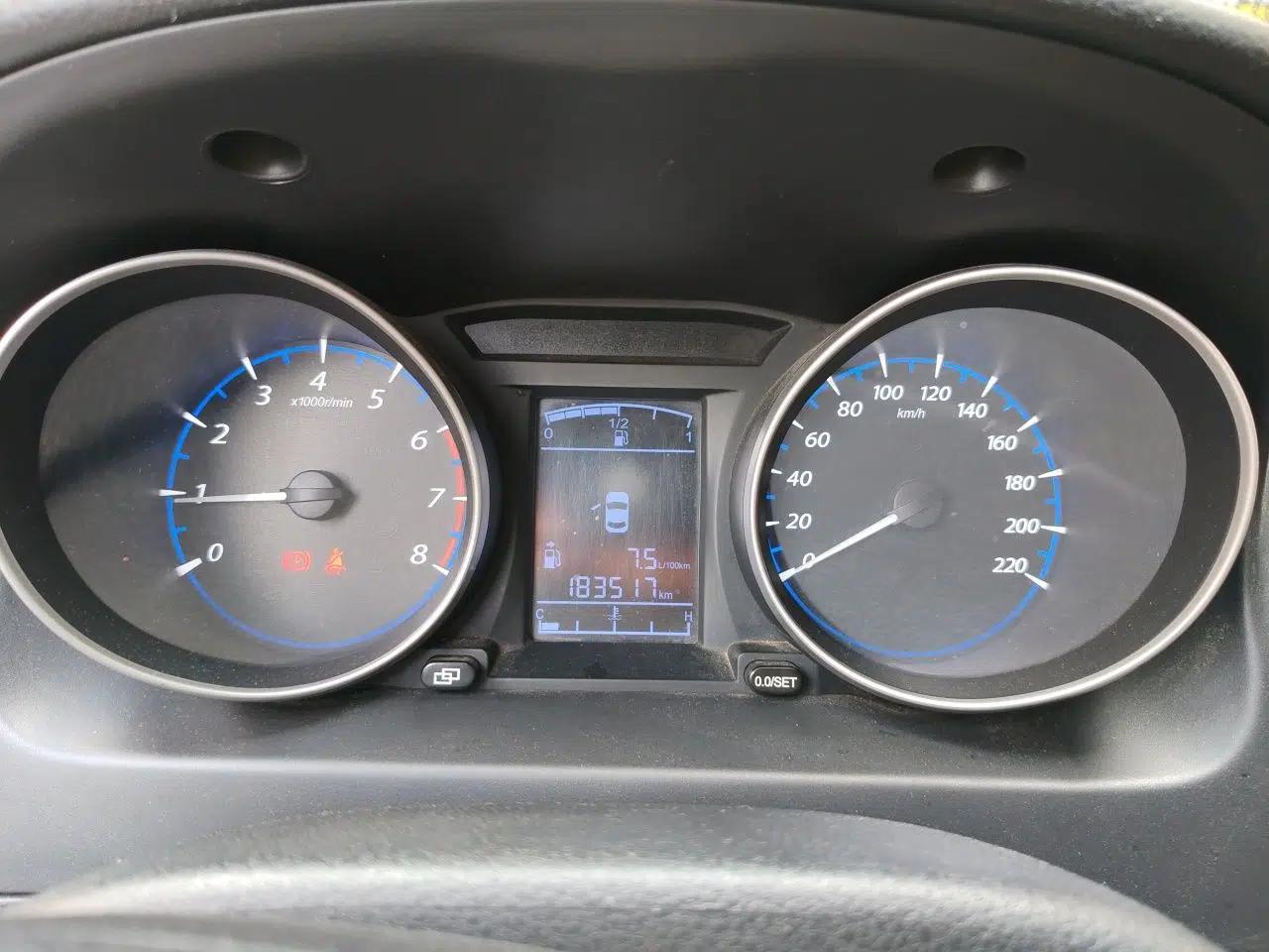 FORTHING Joyear X5 2015 1.6L Manual Luxury Model — миниатюра 11