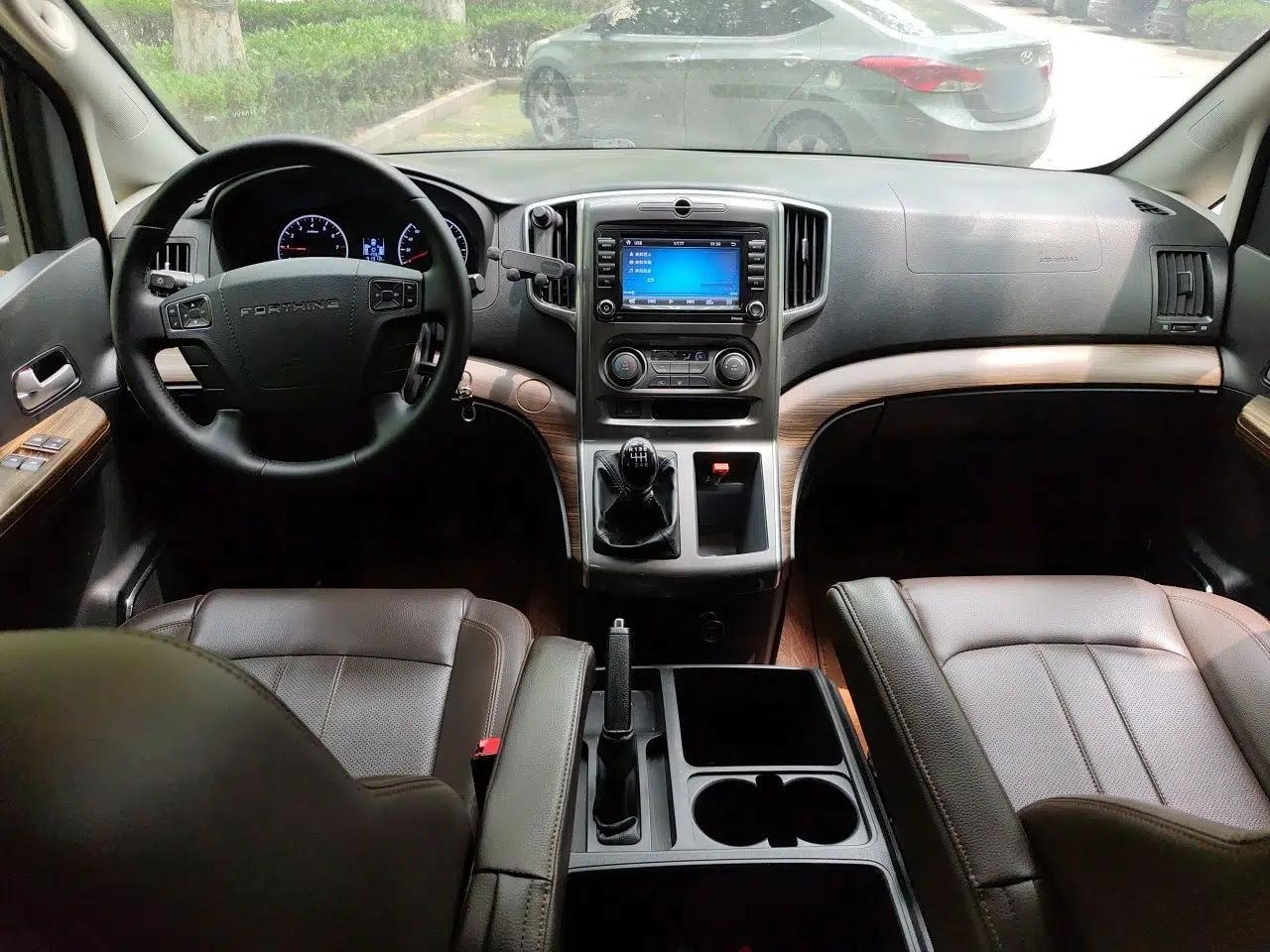 FORTHING Lingzhi PLUS 2021 Travel Edition 2.0L Manual Luxury 7-Seater — миниатюра 9