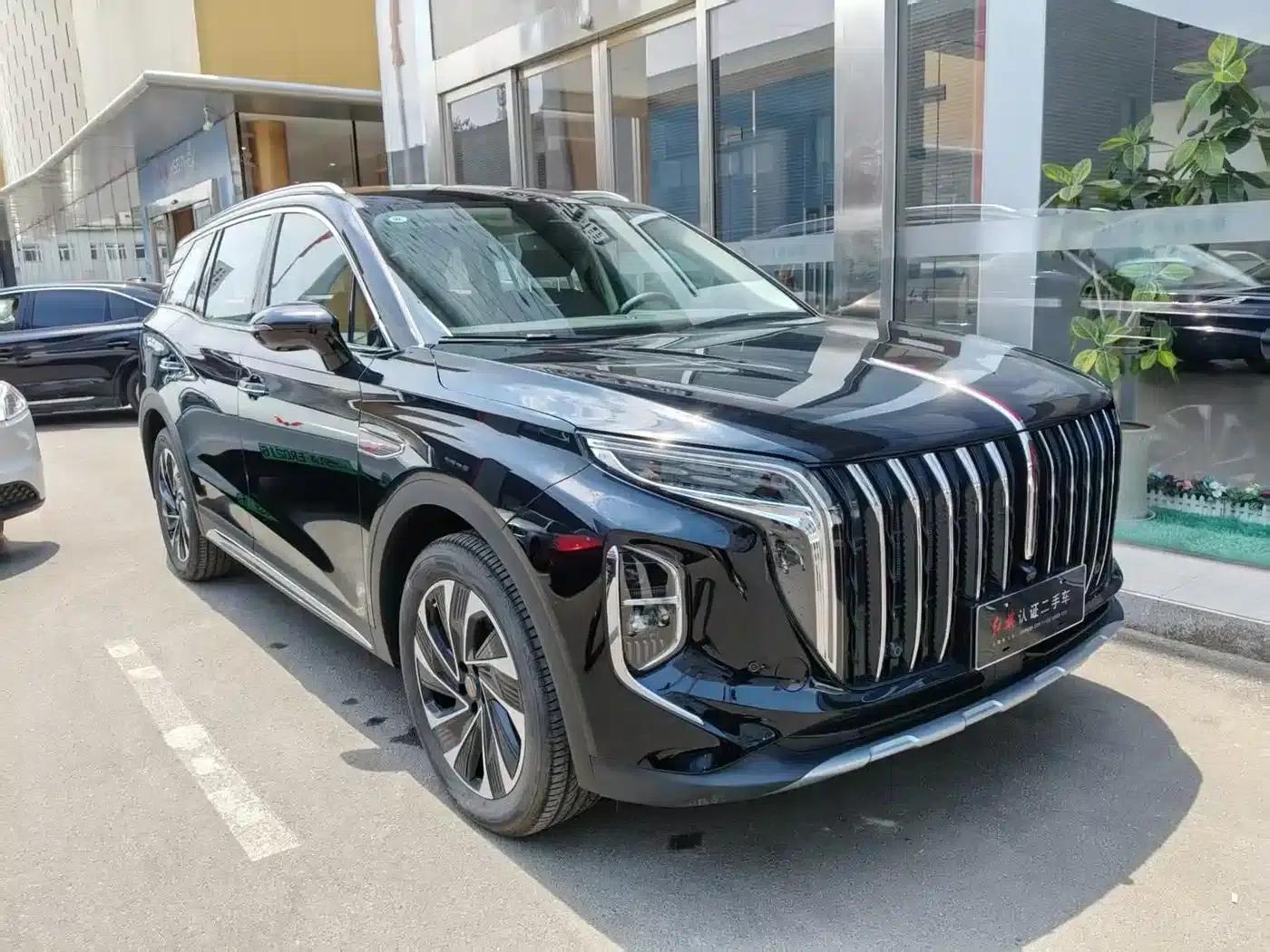 Hongqi HS7 PHEV 2025 2.0T PHEV AWD 2 Millionth Unit Commemorative Edition, 6 Seats — миниатюра 3