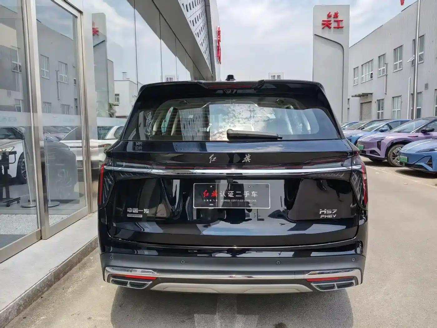 Hongqi HS7 PHEV 2025 2.0T PHEV AWD 2 Millionth Unit Commemorative Edition, 6 Seats — миниатюра 8