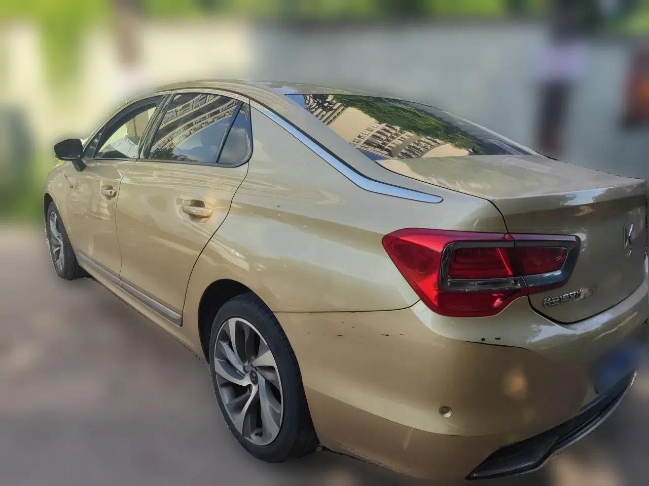 DS 5LS 2015 1.6T 60th Anniversary Limited Edition THP160 — миниатюра 4