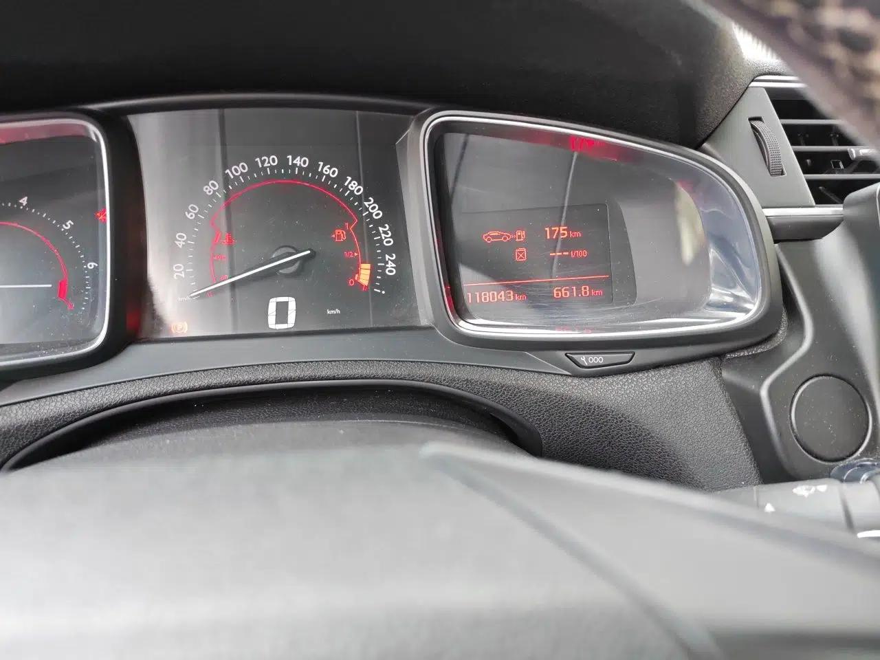 DS 5LS 2014 1.6T Elegant Version THP160 — миниатюра 12