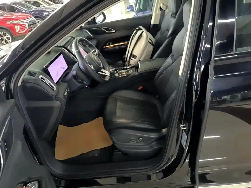 Hongqi HS3 PHEV 2024 Model, 115km/h Performance Edition — миниатюра 15
