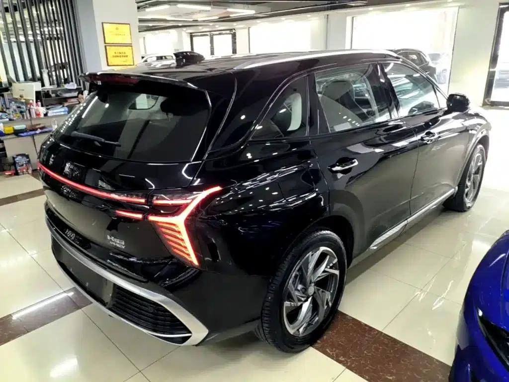 Hongqi HS3 PHEV 2024 Model, 115km/h Performance Edition — миниатюра 7