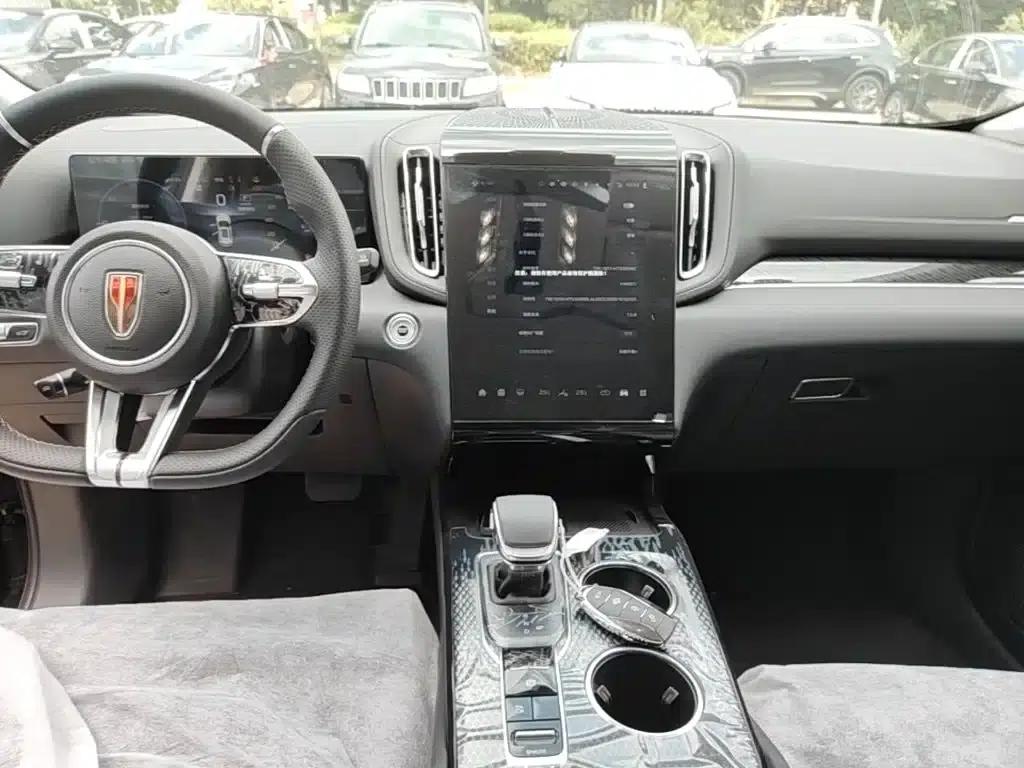 Hongqi HS3 PHEV 2025 Model 125km/h Jinwei 2 Millionth Unit Commemorative Edition — миниатюра 13