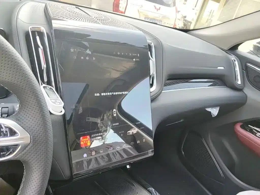 Hongqi HS3 PHEV 2025 Model 125km/h Jinwei 2 Millionth Unit Commemorative Edition — миниатюра 13