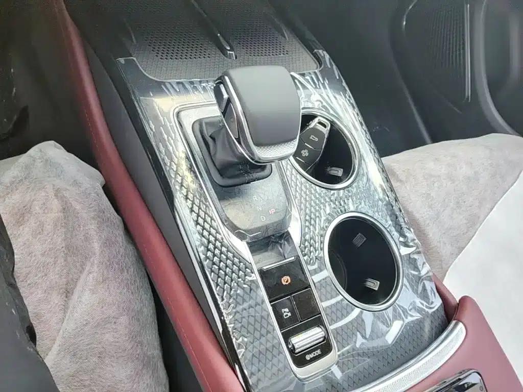 Hongqi HS3 PHEV 2025 Model 125km/h Jinwei 2 Millionth Unit Commemorative Edition — миниатюра 14
