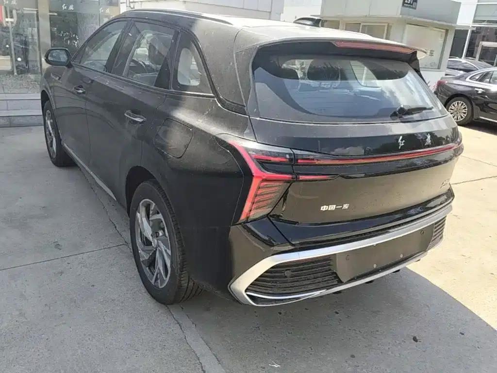 Hongqi HS3 PHEV 2025 Model 125km/h Jinwei 2 Millionth Unit Commemorative Edition — миниатюра 5
