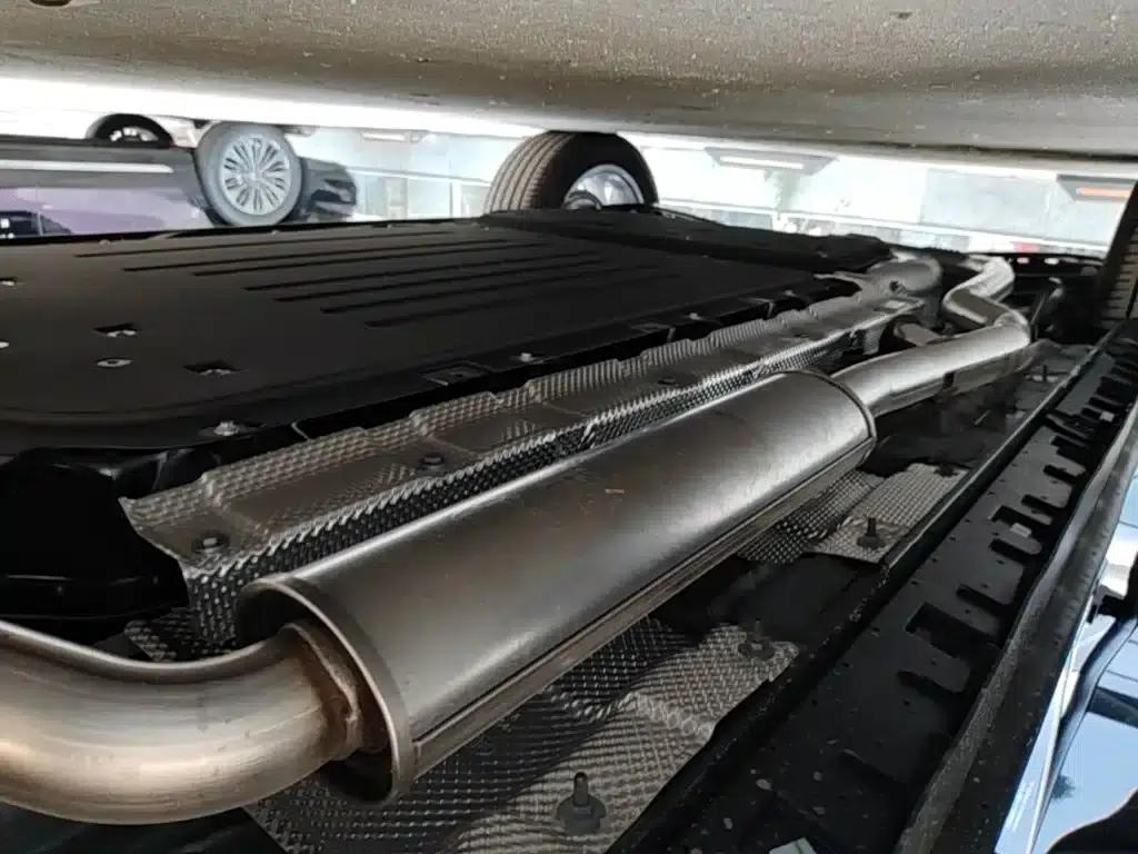 Hongqi HS3 PHEV 2025 Model 125km/h Jinwei 2 Millionth Unit Commemorative Edition — миниатюра 21