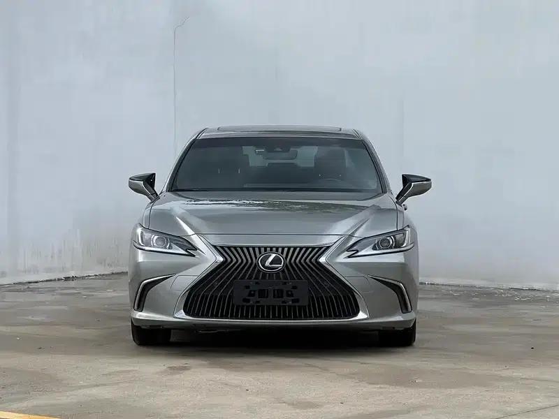 Lexus ES 2018 200 Premium Edition (China VI Emission Standard) — миниатюра 2