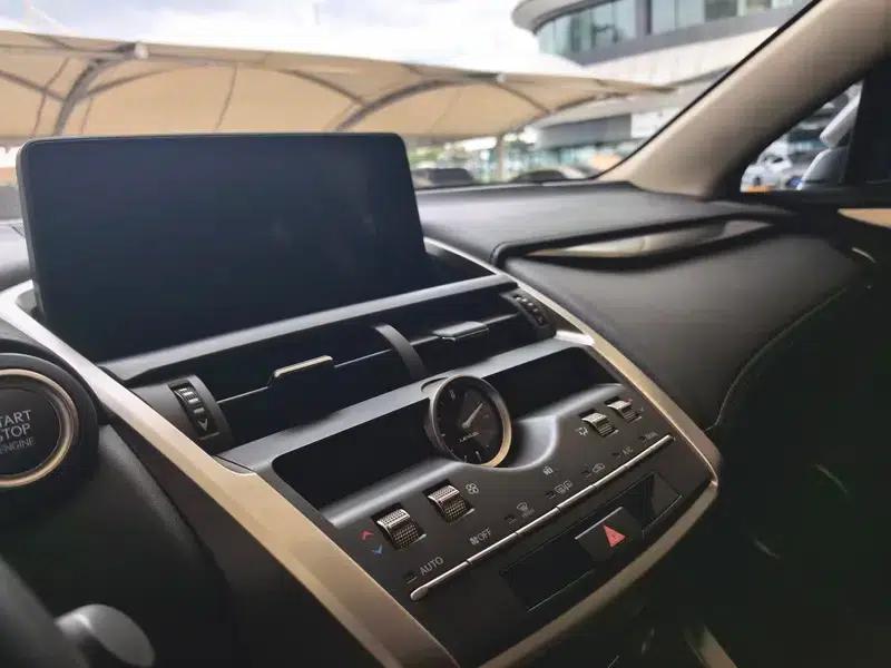 Lexus NX 2020 200 FWD Sport Edition (China VI Emission Standard) — миниатюра 11
