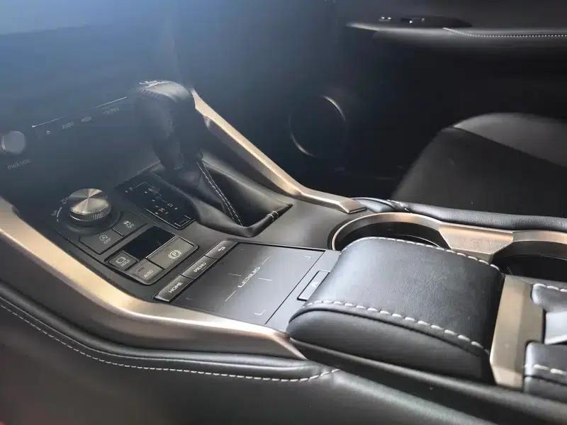 Lexus NX 2020 200 FWD Sport Edition (China VI Emission Standard) — миниатюра 12