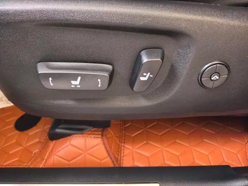 Lexus NX 2020 200 FWD Sport Edition (China VI Emission Standard) — миниатюра 14