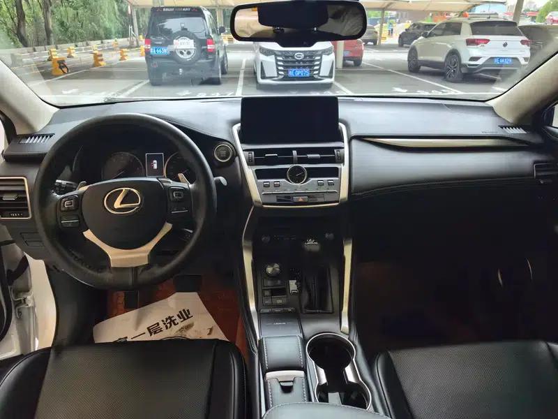 Lexus NX 2020 200 FWD Sport Edition (China VI Emission Standard) — миниатюра 8