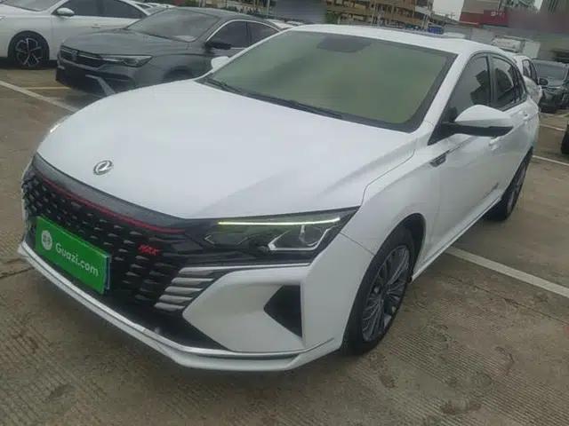Dongfeng Aeolus Yixuan MAX 2023 1.5T Super-Powered Dad Edition