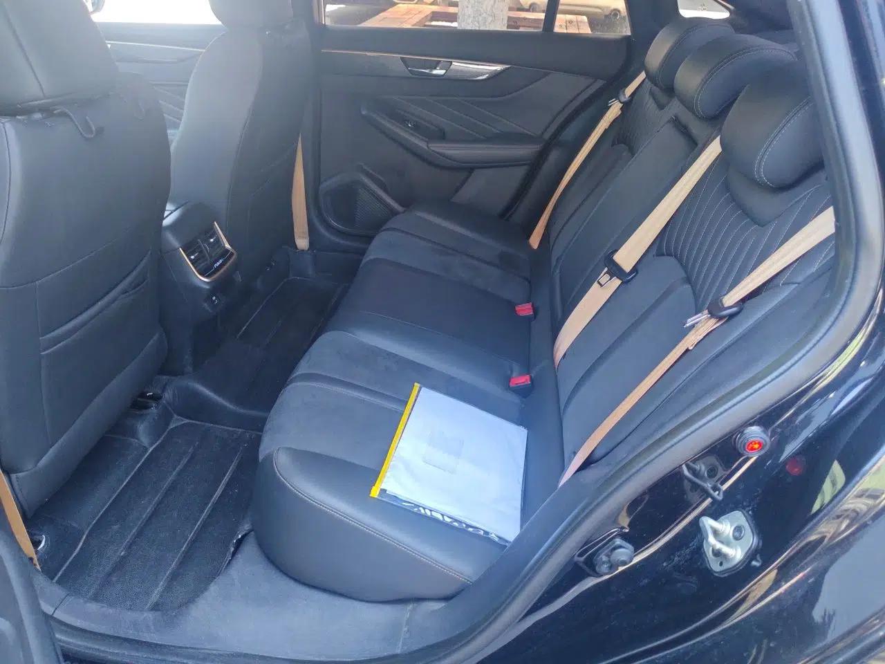 Dongfeng Aeolus Yixuan MAX 2021 1.5T Nightbreak Dawn Edition — миниатюра 17