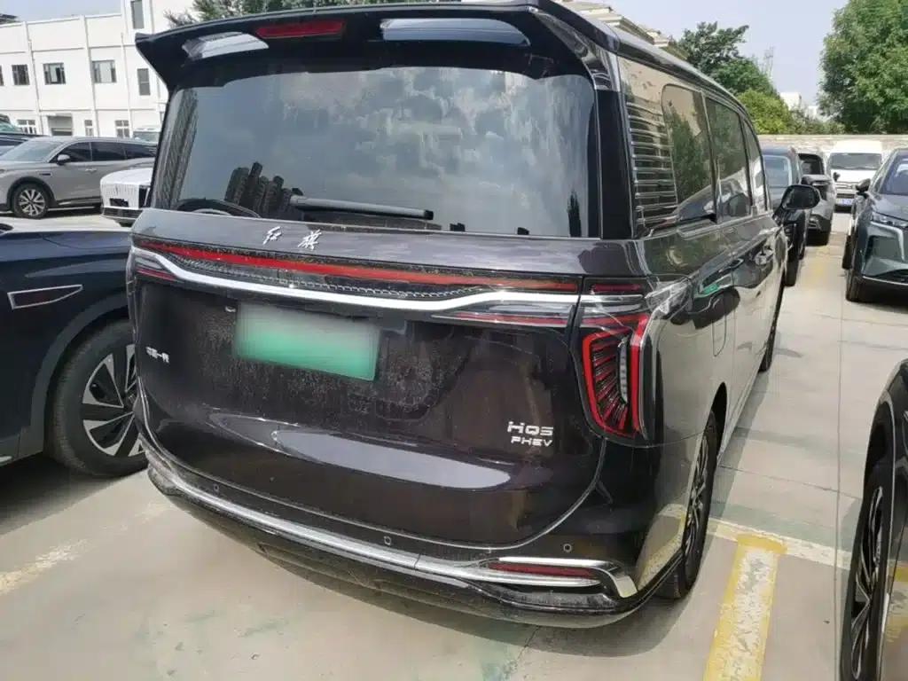 Hongqi HQ9 PHEV 2024 2.0T AWD Business Edition — миниатюра 7