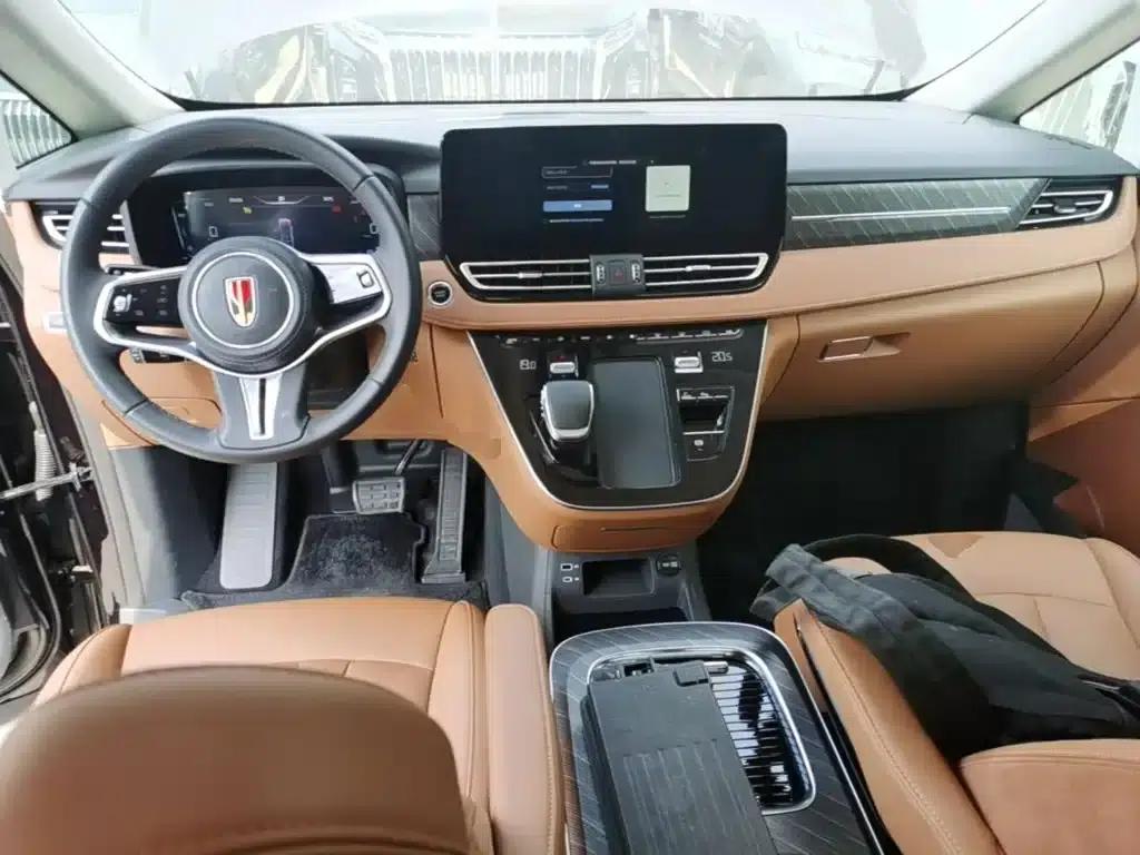 Hongqi HQ9 PHEV 2024 2.0T AWD Business Edition — миниатюра 10