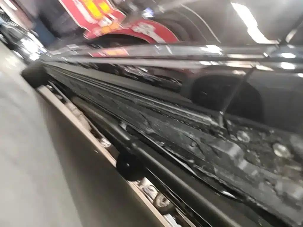 Hongqi HQ9 PHEV 2024 2.0T AWD Business Edition — миниатюра 22