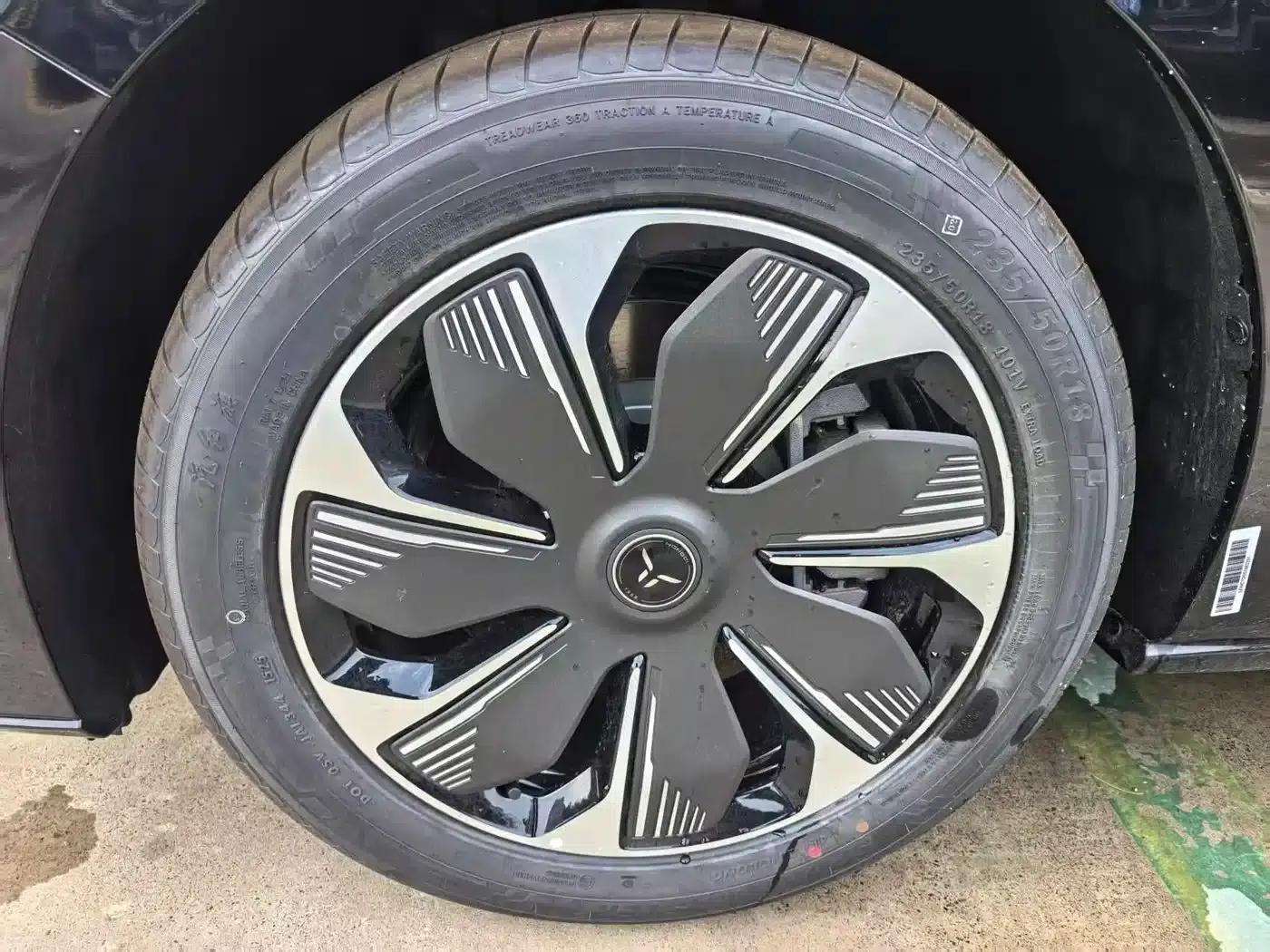 Hongqi Tiangong 05 2025 750 Smart Selection Edition — миниатюра 14