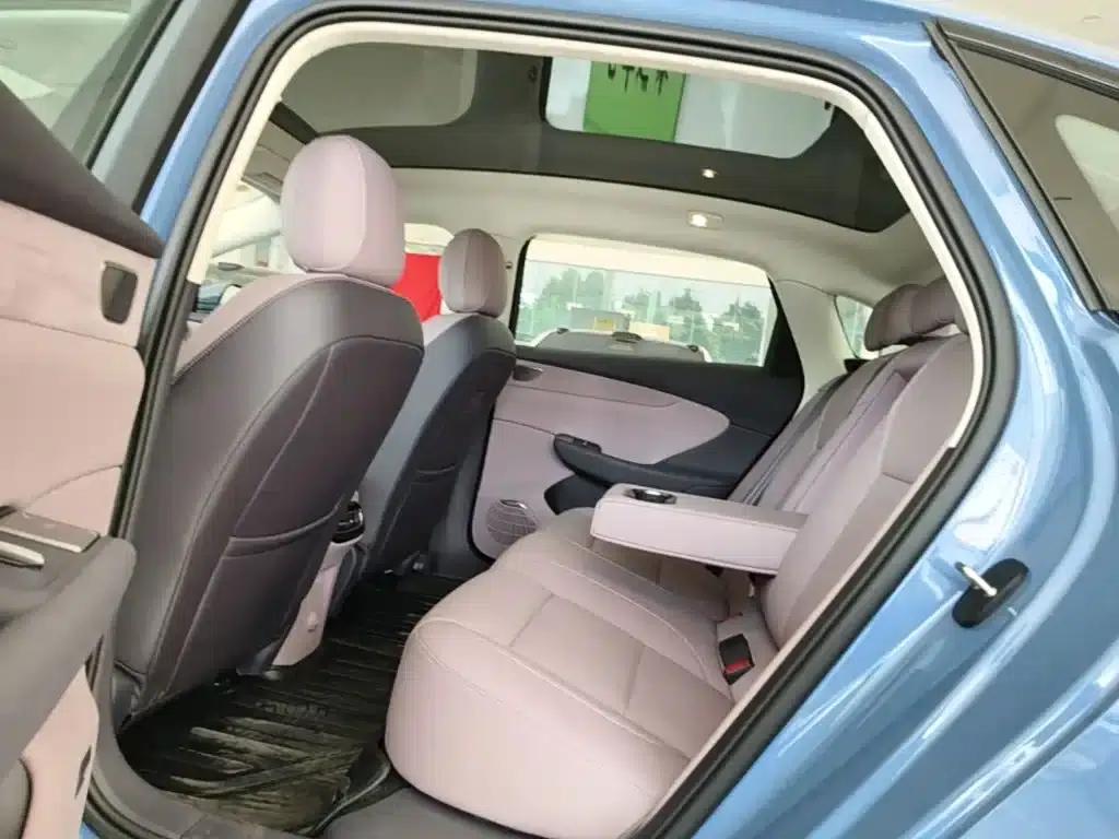 Hongqi Tiangong 05 2025 750 Smart Selection Edition — миниатюра 17